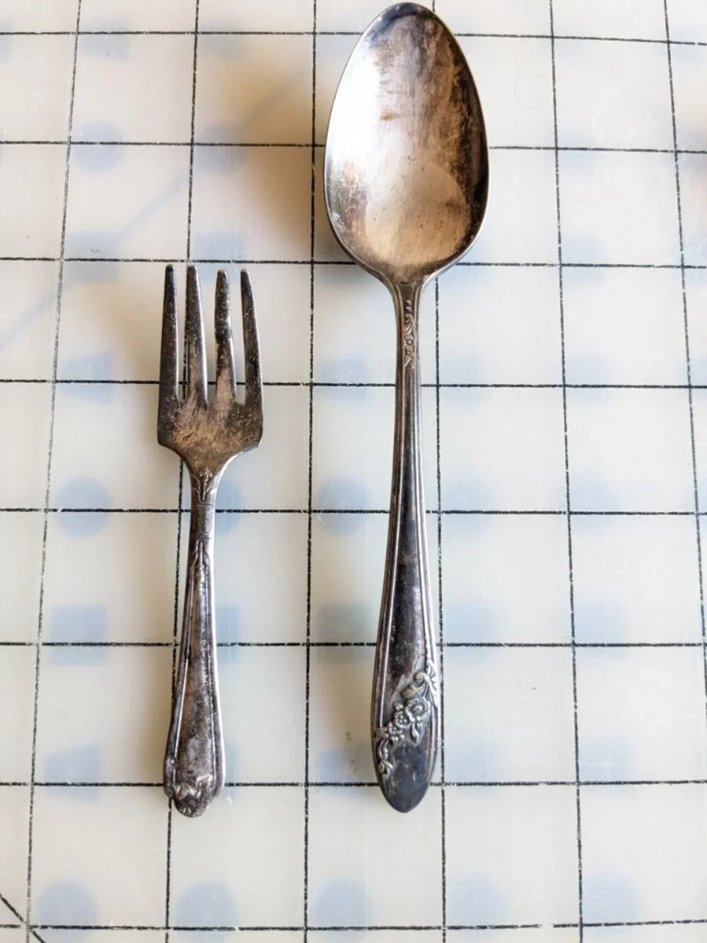 Set of 5 Silverplate Flatware - Spoons and a Fork Vintage